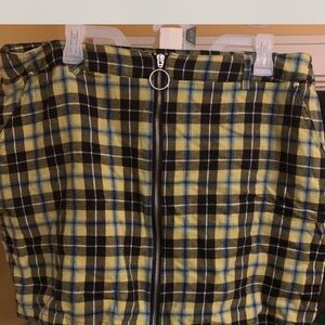 Plaid Skirt with Zipper